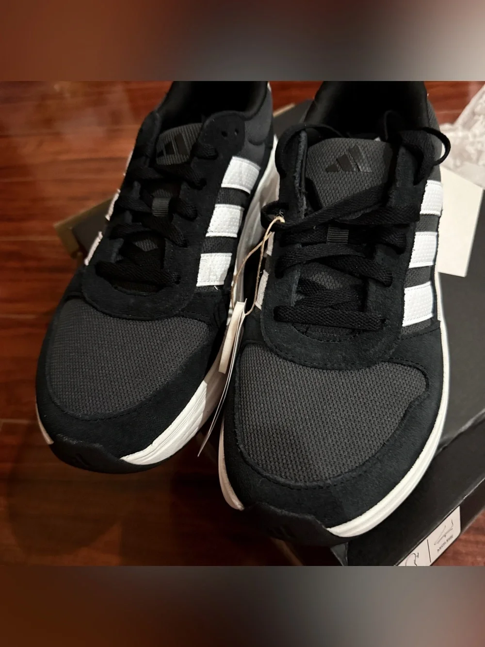NEW Adidas Cloudfoam Cuxxion 80s Men’s 9.5 Wide Sneakers - Tags & Box